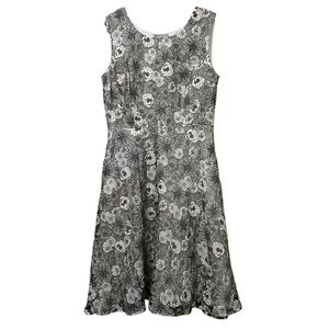 Eshakti Large Gray White Floral Lace Sleeveless Dress Y5
